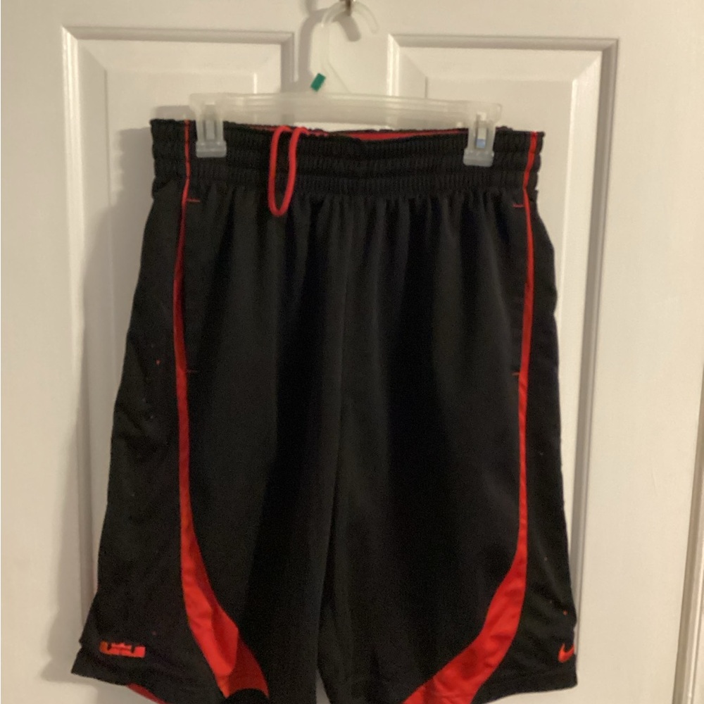 Nike Men's Athletic Shorts in Black and Red
